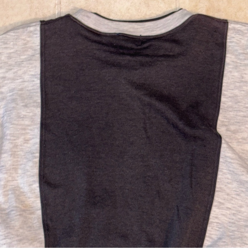Colorblock Crewneck Sweatshirt - Black, Heather Gray & Teal - Picture 5 of 6